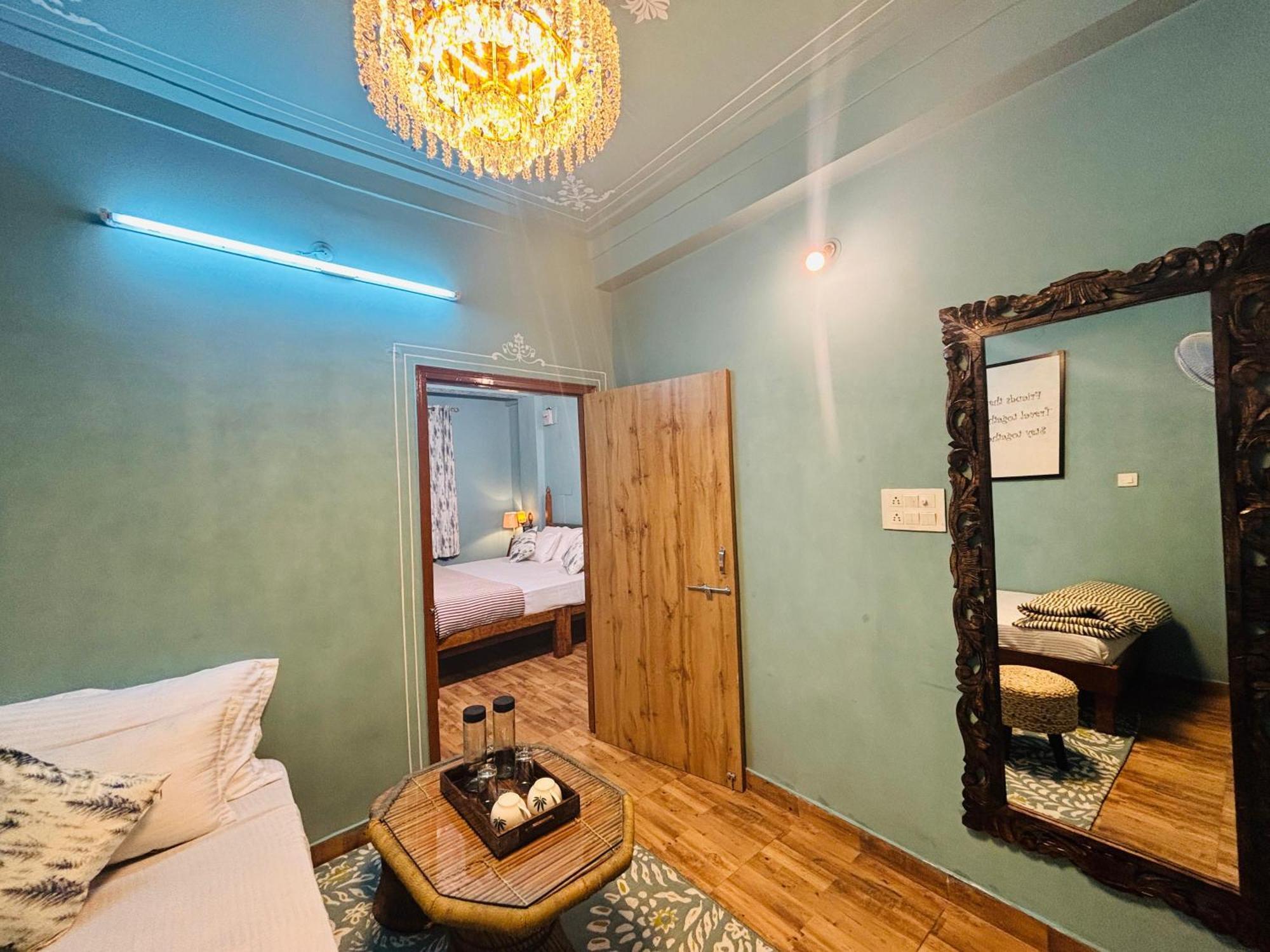 Footprint Hostel Udaipur Extérieur photo