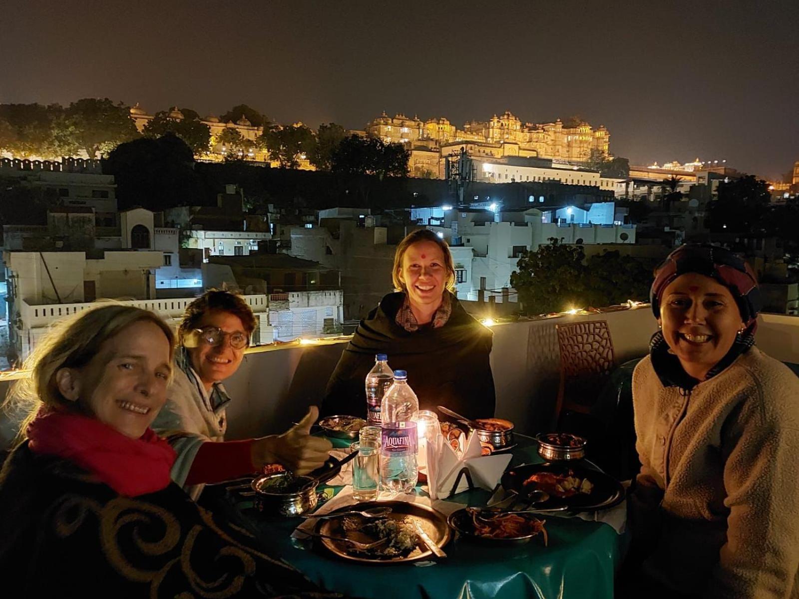 Footprint Hostel Udaipur Extérieur photo