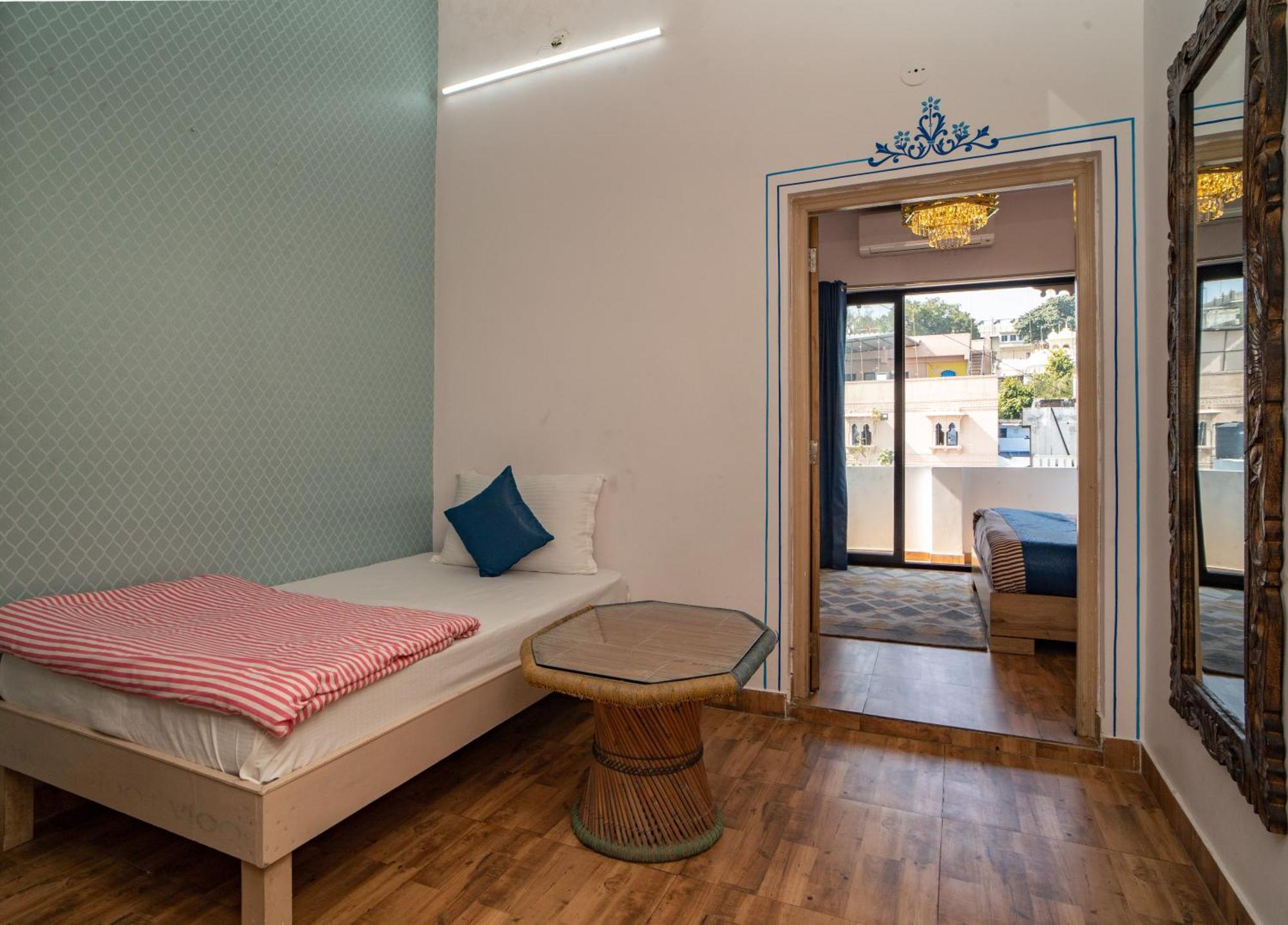 Footprint Hostel Udaipur Extérieur photo