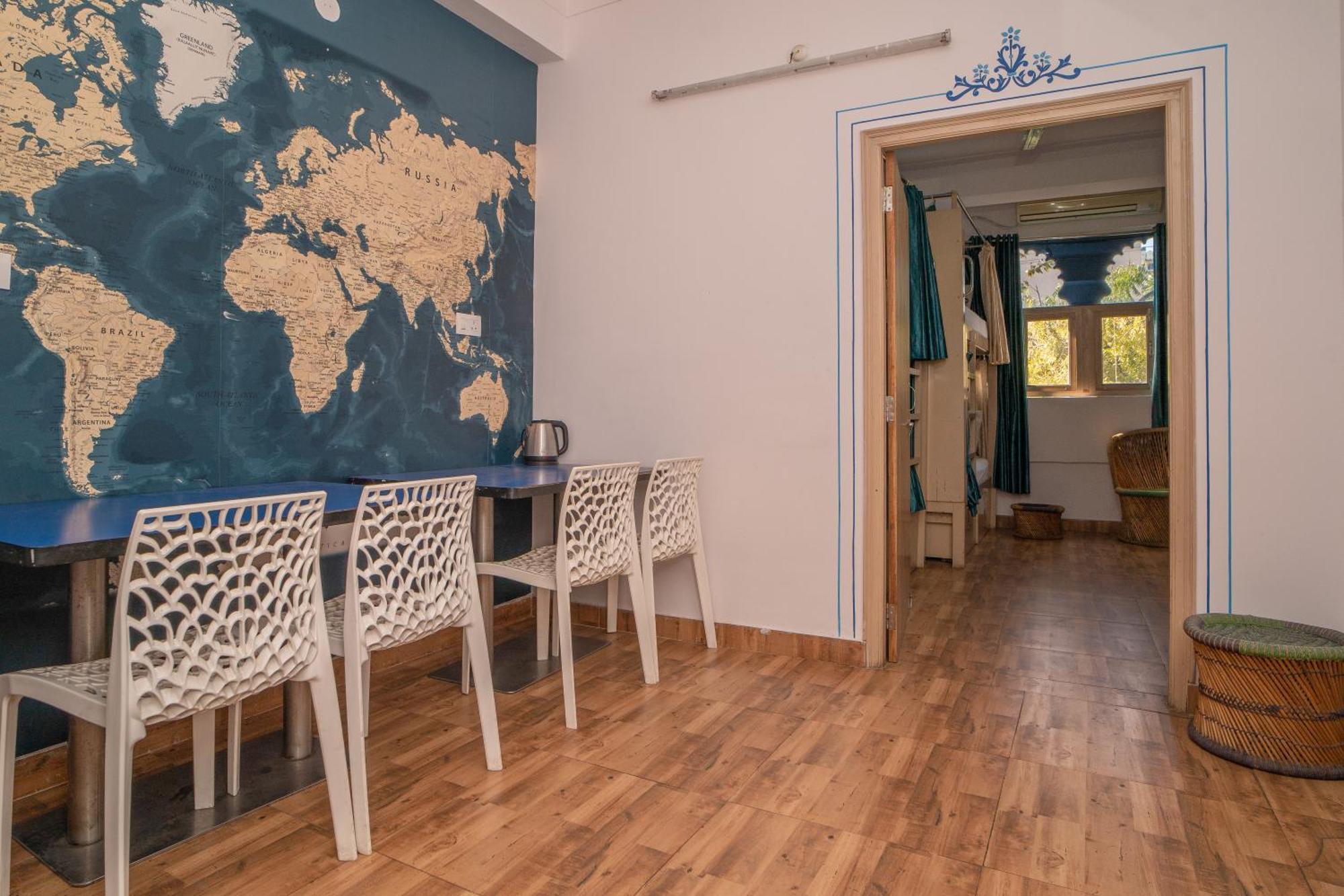 Footprint Hostel Udaipur Extérieur photo